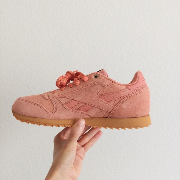 Reebok Classic Leather Ripple Shoes - Picture 2 of 5